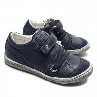 Шкіряні кросівки дівчинці Primigi (Італія) р 25