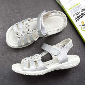 Шкіряні сандалі дитячі Ricosta р 28