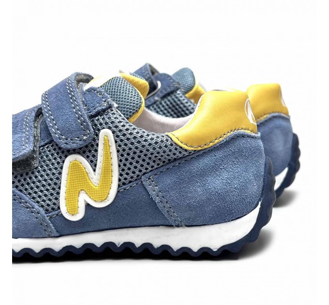 Шкіряні дитячі кросівки хлопчику Naturino р 27