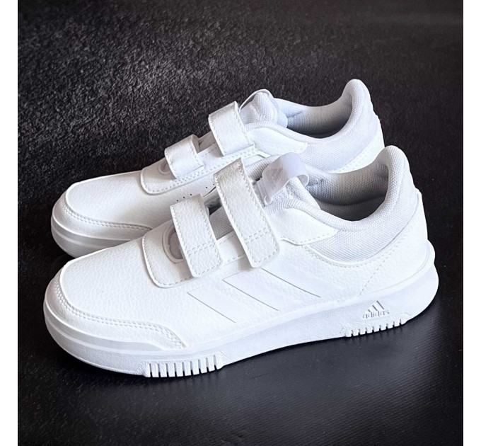 Белые детские кроссовки девочке Adidas р 33