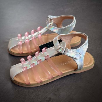 Босоніжки дівчинці EMU Australia р 33