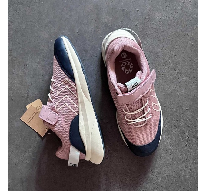 Подростковые кроссовки девочке Hummel р 38
