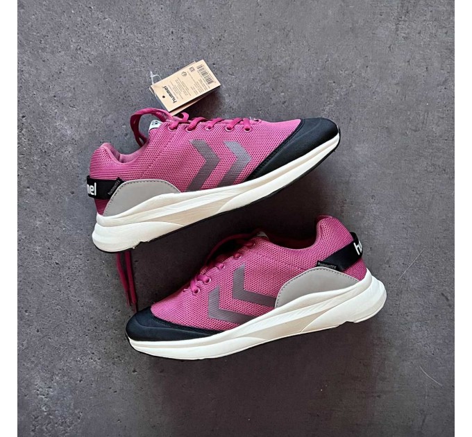 Жіночі кросівки на мембрані 39 розміру Hummel