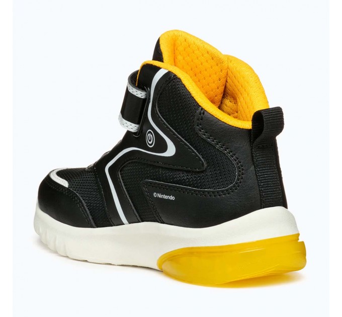 Демисезонные детские ботинки мальчику Geox р 30