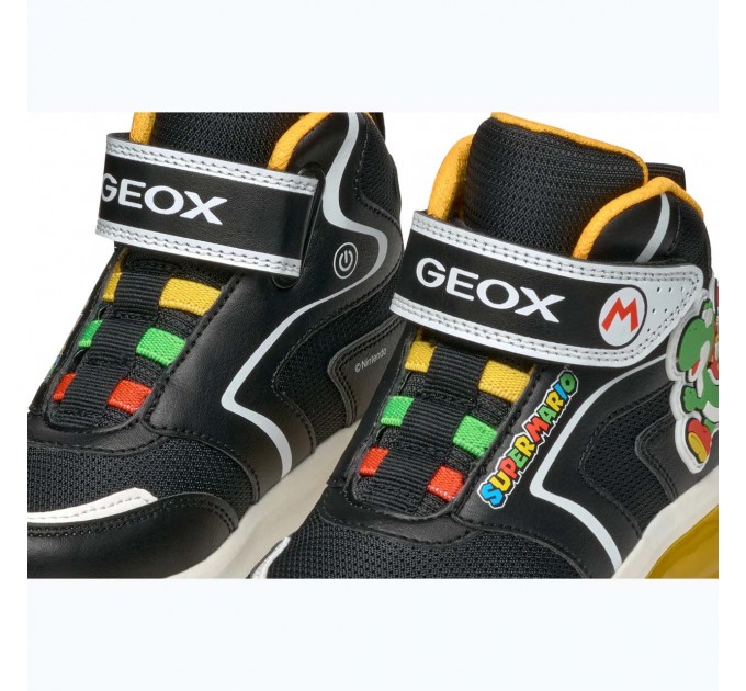 Демисезонные детские ботинки мальчику Geox р 30