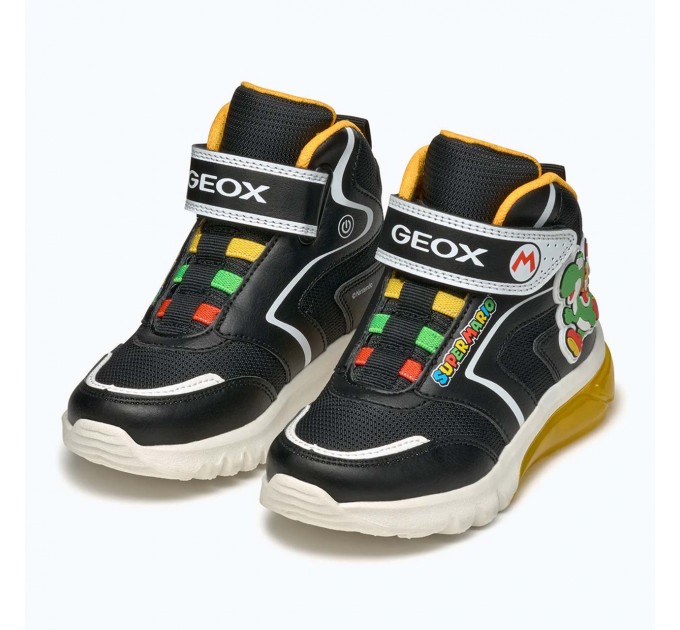 Демисезонные детские ботинки мальчику Geox р 30