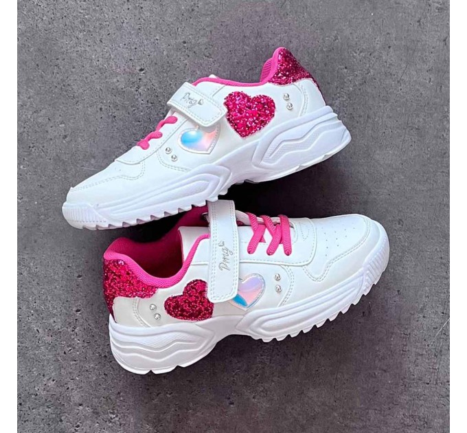 Білі дитячі кросівки дівчинці Primigi р 32