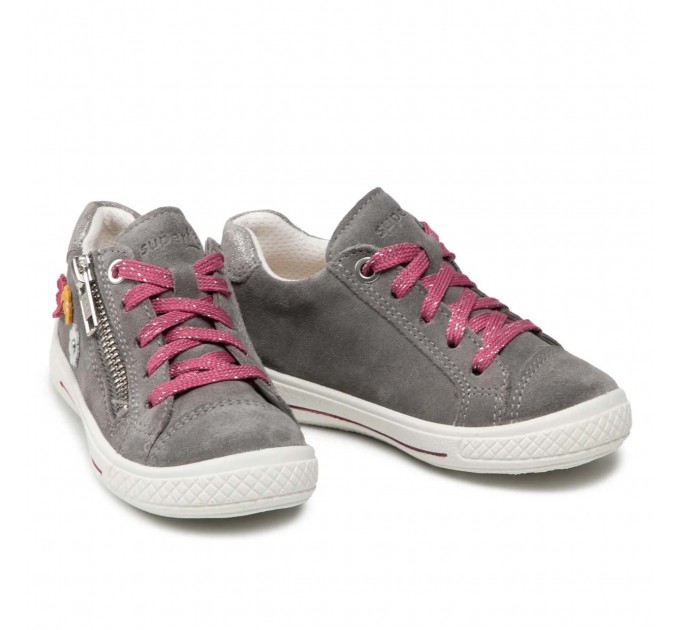 Шкіряні кросівки дівчинці Superfit р 26