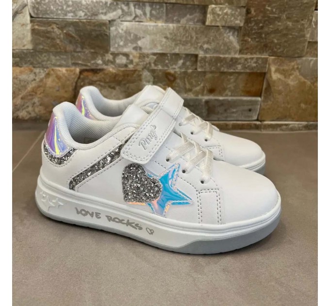 Білі дитячі кросівки Primigi р 30