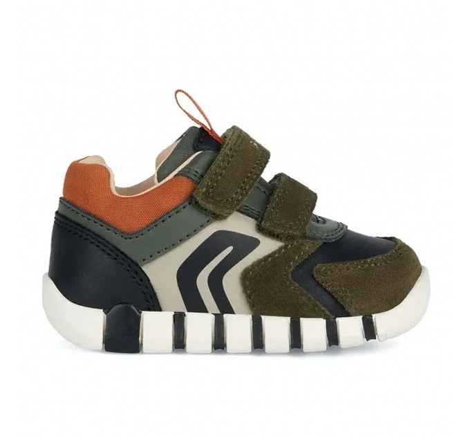 Дитячі кросівки хлопчику Geox р 19