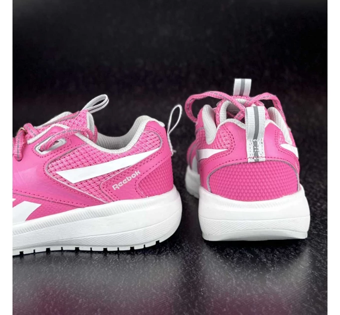 Кросівки дівчинці Reebok р 34